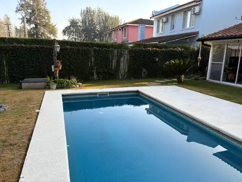 Casa en Venta en La Candela, USD 228.000