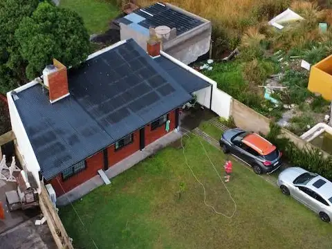 VENDE o PERMUTA, Casa con Jardín, Atlántida, Santa Clara del Mar