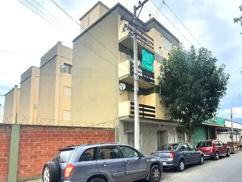 Lebenshon 100, Piso 1