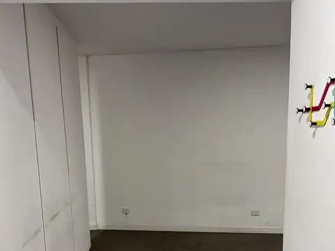 Oficina 2 ambientes con 1 baño