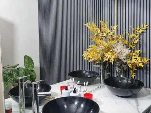 Vendo o Permuto casa en el Thompson