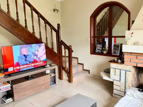 Casa en Venta en Crespo, USD 209.000