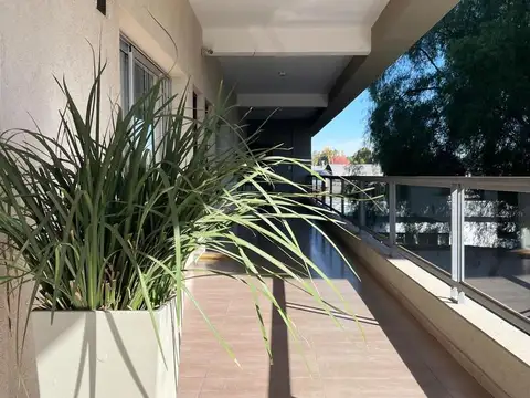 Depto Tipo Casa en Venta de 2 dormitorios