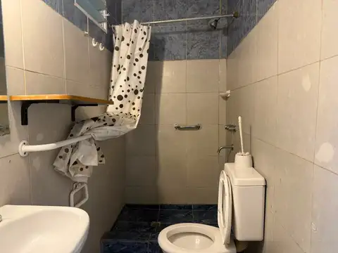 Depto Tipo Casa 2 ambientes con 1 baño