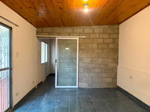 PH en alquiler en Lanús Este
