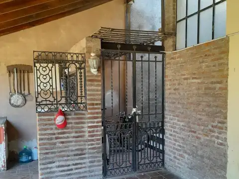 Depto Tipo Casa en Venta en Caseros, USD 35.000