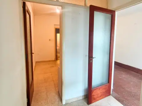 Casa en Alquiler con 1 cochera