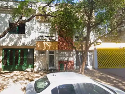 Calle 48 900