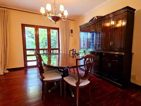 Casa en Venta de 5 dormitorios
