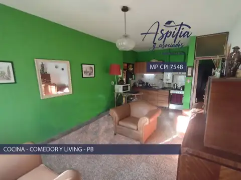 Depto Tipo Casa en Venta de 3 ambientes