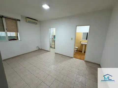 DR ELEODORO LOBOS AL 200_CABALLITO_ALQUILER 2 AMB DE 29M2_LATERAL