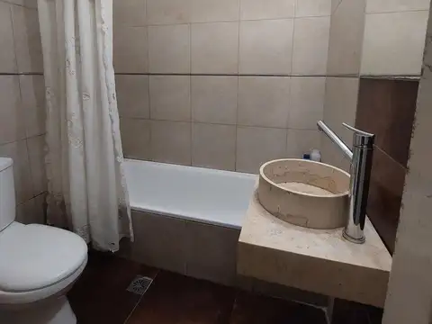 Depto Tipo Casa en Venta 37 años