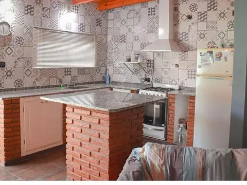 VENDE Casa Tierra de Sueños Alvear 2 Dormitorios Pileta