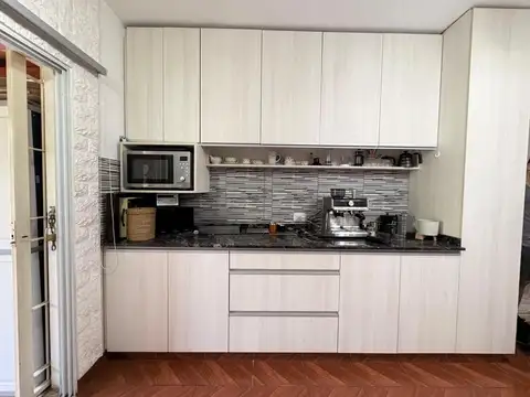 Casa en Alquiler con 1 cochera