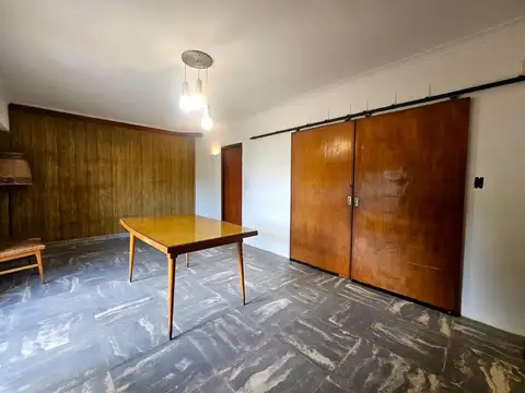 Alquiler 24 meses – Casa 3 ambientes – Patio – Barrio Bernardino Rivadavia – Mar del Plata