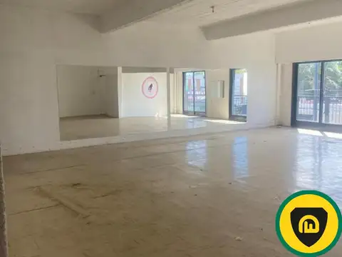LOCAL VENTA JOSE C PAZ  2 LOCALES P. BAJA   P. ALTA