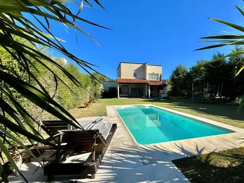 Venta Casa 6 amb. APTA CREDITO Barrio Santa Teresa Villanueva Tigre
