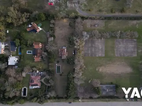 Terreno en venta - 3.300Mts2 - Manuel B. Gonnet