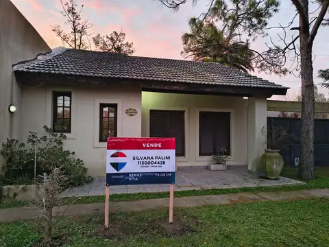 CASA QUINTA + LOTE | 886 M² TOTAL | FINANCIA