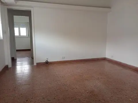 Depto Tipo Casa 4 ambientes con 1 baño