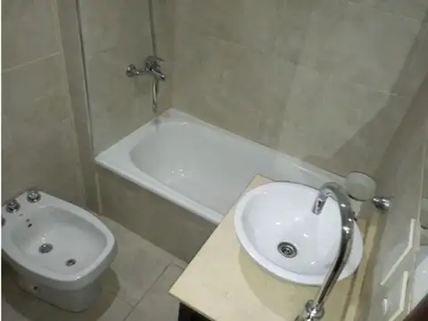 Viamonte 2100