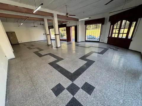 Local en Venta en Capitán Bermudez, USD 195.000