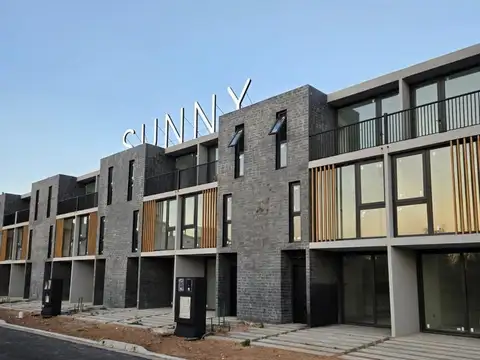 Casa en Venta al Este
