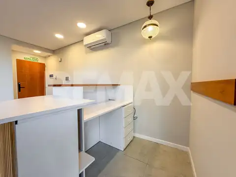 Oficina 3 ambientes con 1 baño