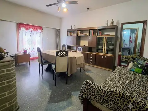 Depto Tipo Casa en Venta de 3 ambientes