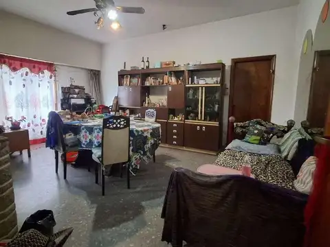 Depto Tipo Casa 3 ambientes con 1 baño