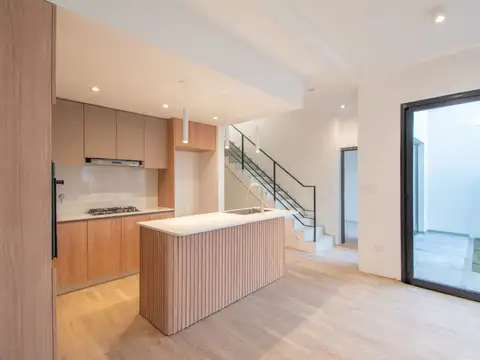 Casa 4 Ambientes Venta Villa Gral. Mitre Jardín