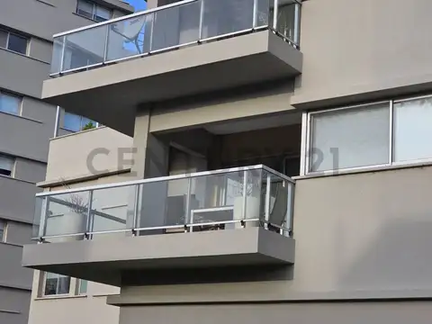 Departamento en Alquiler con 1 cocheras