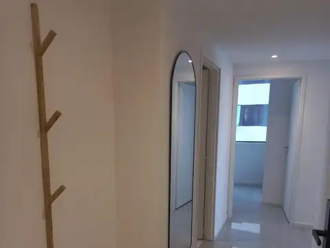 Departamento en Venta con Renta, 2 Ambientes,  en Torre Brickell, Tigre, Gba Norte