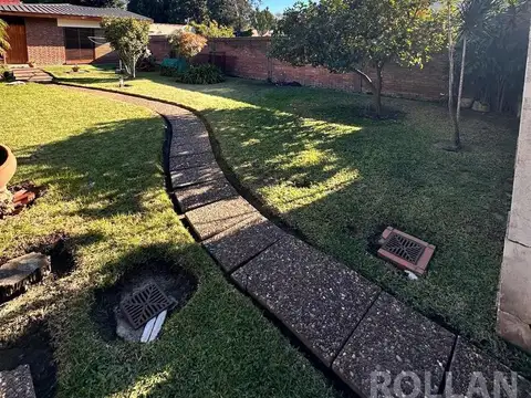 Depto Tipo Casa en Venta con 2 cocheras