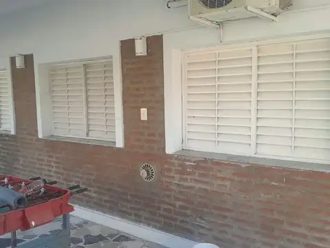VENTA CASA DE 2DORMITORIOS EN PUEBLO ESTHER