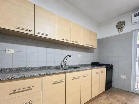 Depto Tipo Casa en Venta en Parque Patricios, USD 106.000