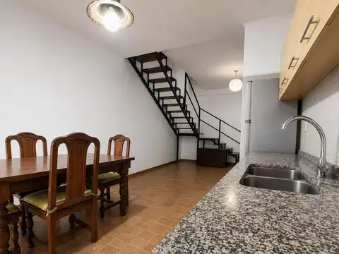 Depto Tipo Casa en Venta al Sur