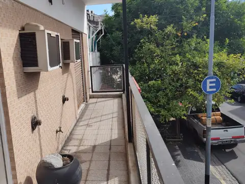 Depto Tipo Casa en Venta en Liniers, USD 220.000