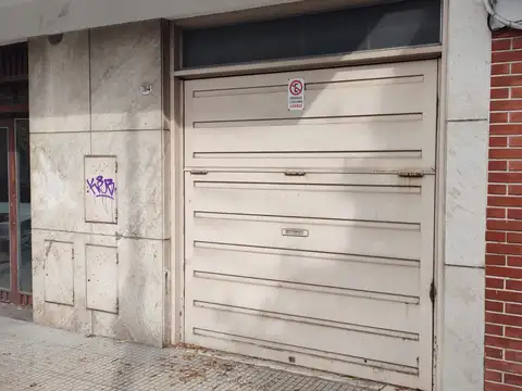 Depto Tipo Casa en Venta con 1 cocheras