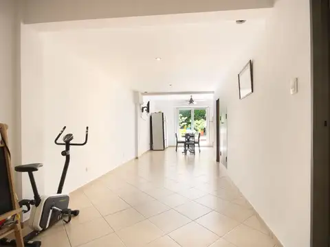 Depto Tipo Casa en Venta en Parque Chacabuco, USD 360.000