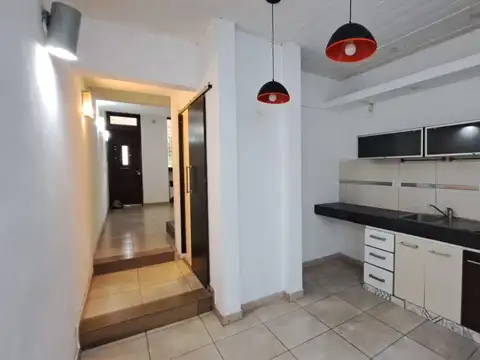 Depto Tipo Casa en Alquiler de 2 dormitorios