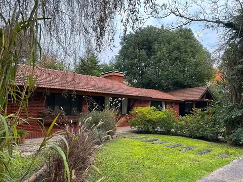 Venta Casa 5 ambientes en Guernica, El Paraíso Country Club