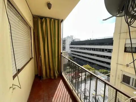 Tucuman 3000, Piso 5