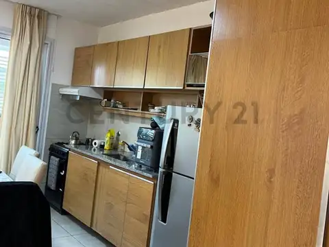 11 500, Piso 1