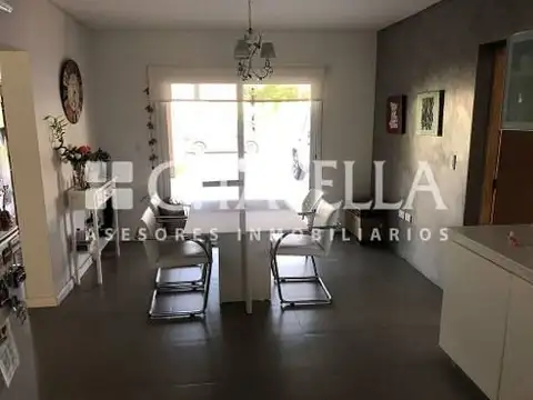 Casa En Venta Barrio Privado, Weston, F. Alvarez, Moreno