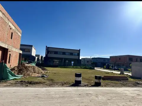 Terreno en Venta en Santa Maria  - Pilar, USD 75.000