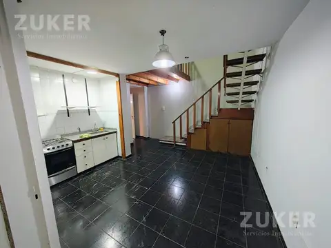 Marcelo Torcuato De Alvear 700