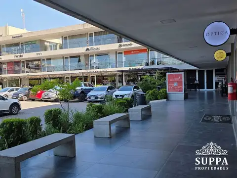 LOCAL EN VENTA CENTRO COMERCIAL VILLANUEVA- VEN