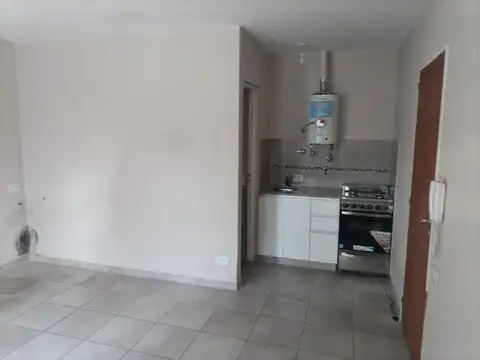 Dean Funes 649 , Piso 1