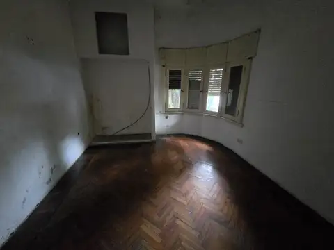 Casa en Alquiler con 1 cochera